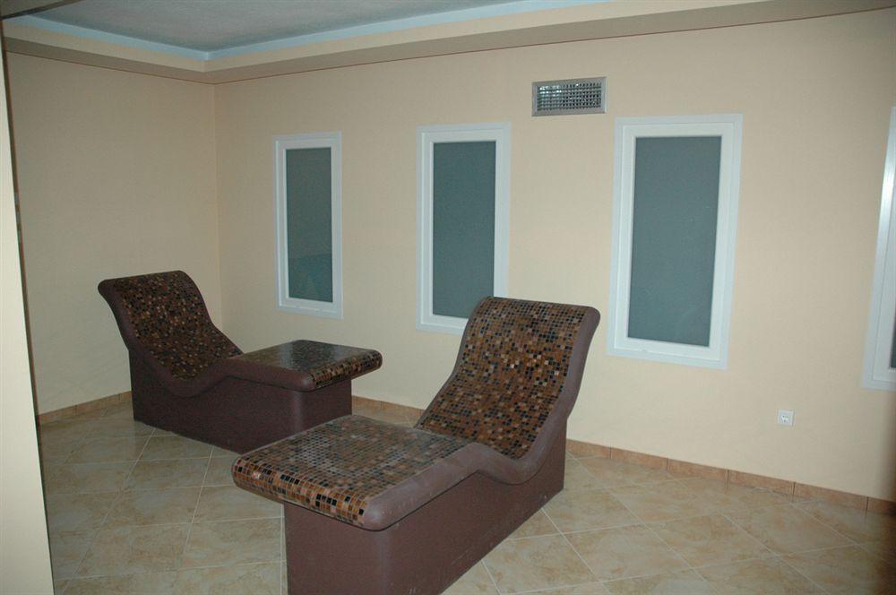 Toroni Blue Sea Hotel Exterior photo