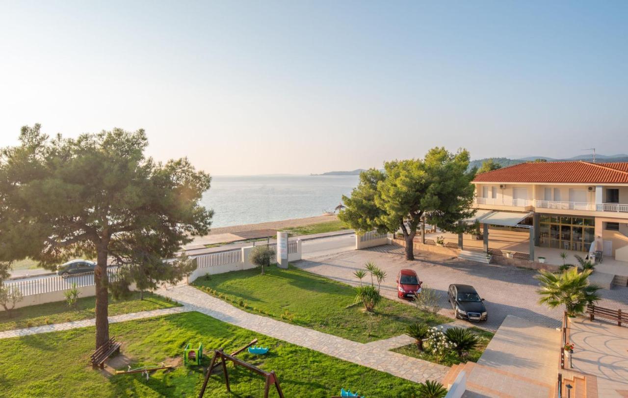 Toroni Blue Sea Hotel Exterior photo